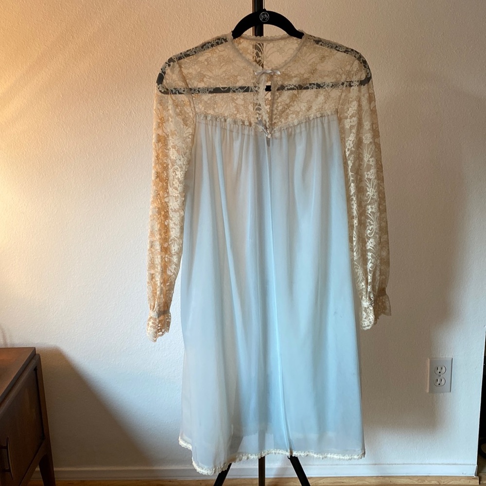 Vintage robe / dressing gown